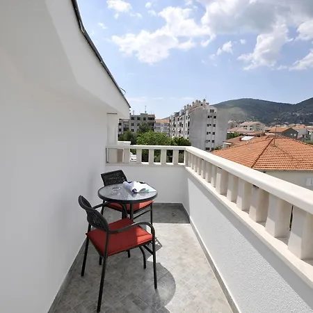 Διαμέρισμα Lida